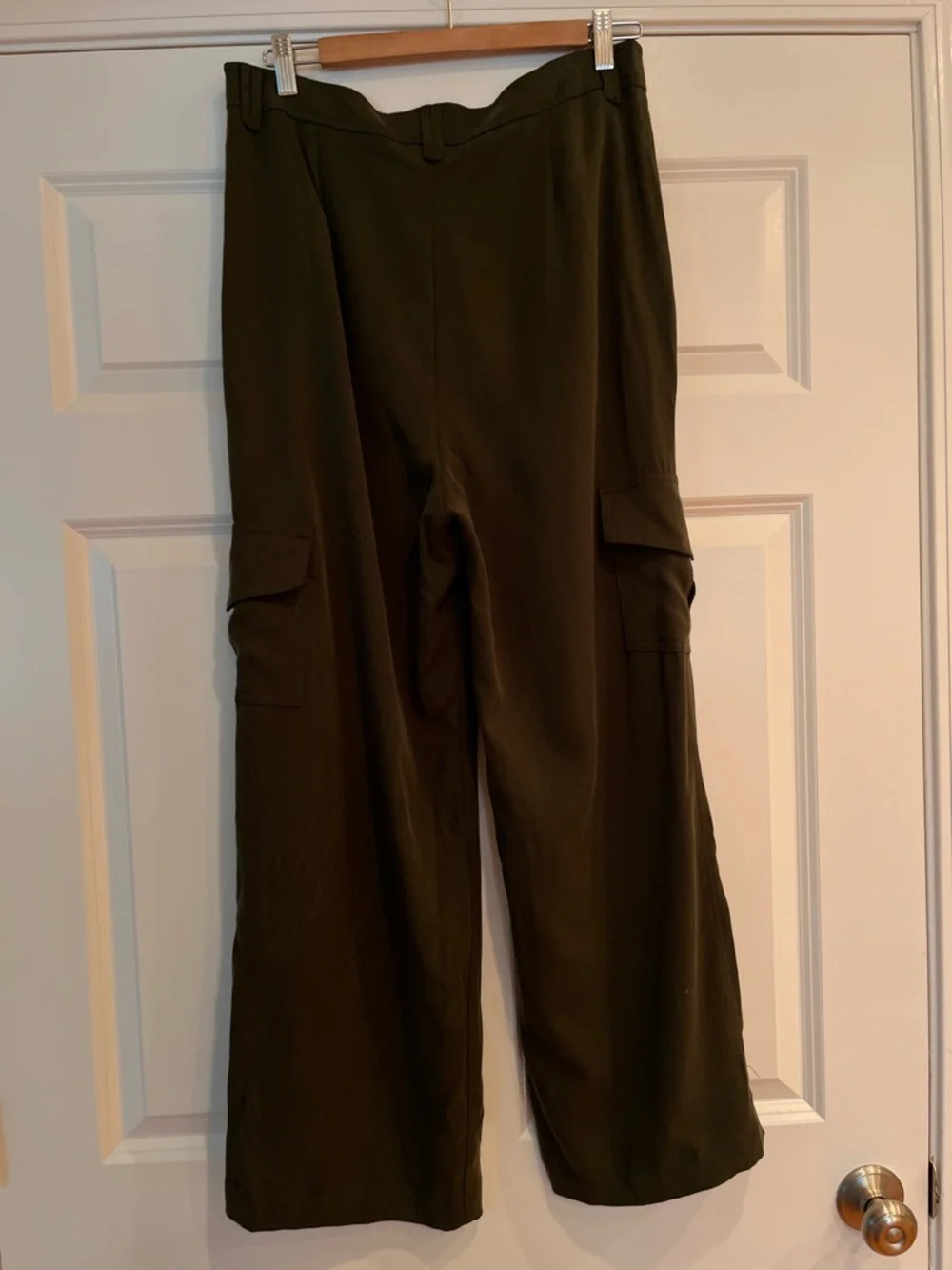 NWT REFORMATION Jackson Cargo Pant Size 10 Straight-Leg Fern Green ~ $198 - Picture 9 of 14